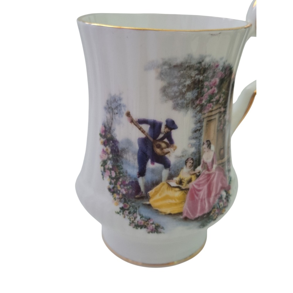 Royal Windsor Fine Bone China‎ Mug Elegant Romantic Scene Gold Rim Vintage